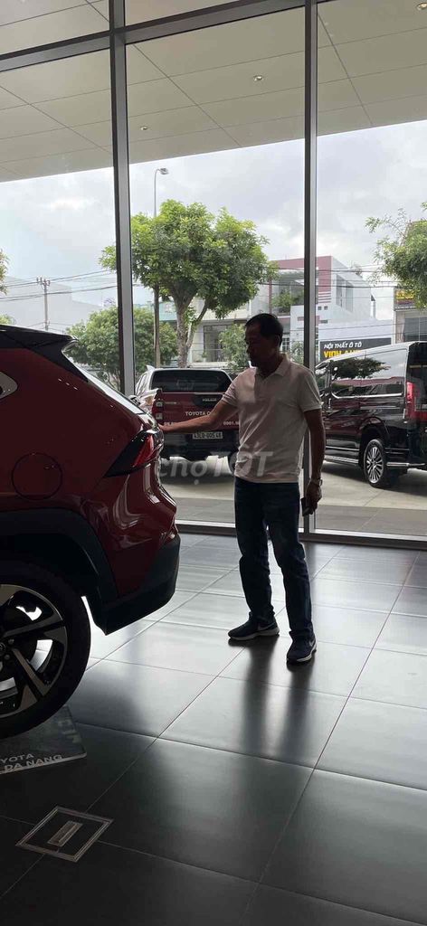 Toyota Yaris 2019 - 30000 km. Mua bán Ô tô tại Quận Cẩm Lệ Đà Nẵng được đăng bởi Hoang hình 2