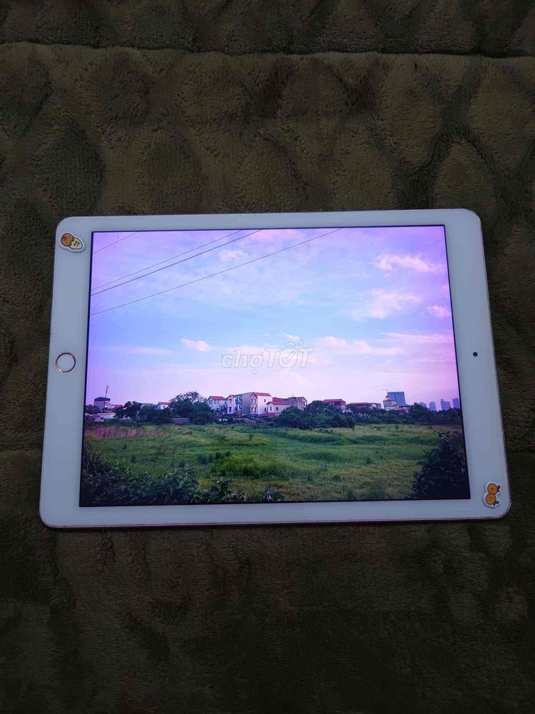 iPad Pro 9.7 inch 32GB - Đã sử dụng. Mua bán Máy tính bảng tại Quận Nam Từ Liêm Hà Nội được đăng bởi Van Dương  hình 1