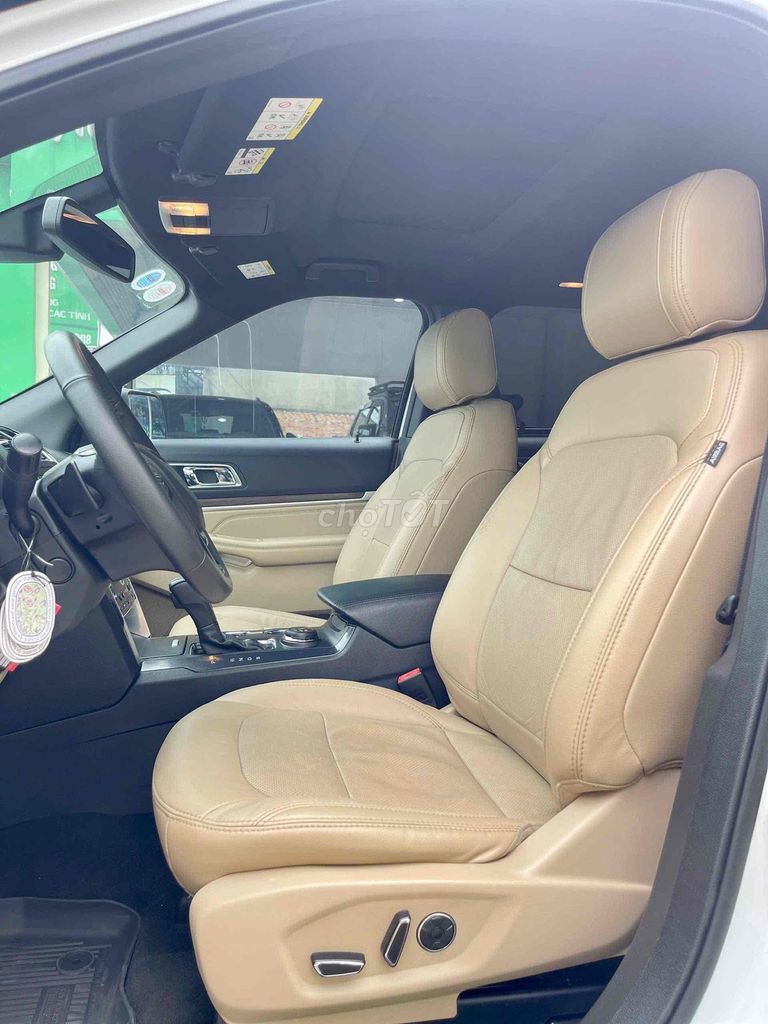 Ford Explorer 2017 - 91000 km. Mua bán Ô tô tại Thành phố Biên Hòa Đồng Nai được đăng bởi Chien Phan hình 14