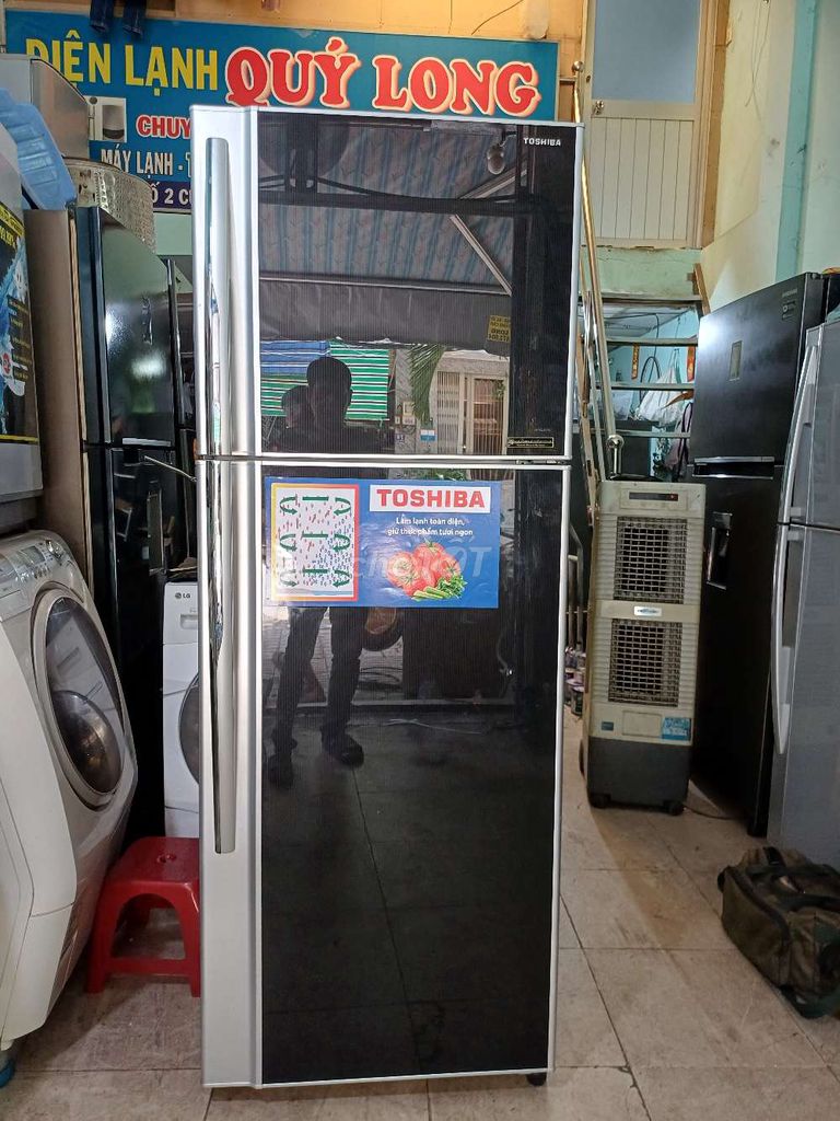 Tủ lạnh Toshiba 373 lít zin bảo hành 3 tháng . Mua bán Tủ lạnh tại Quận 6 Tp Hồ Chí Minh được đăng bởi Anh Quý hình 1