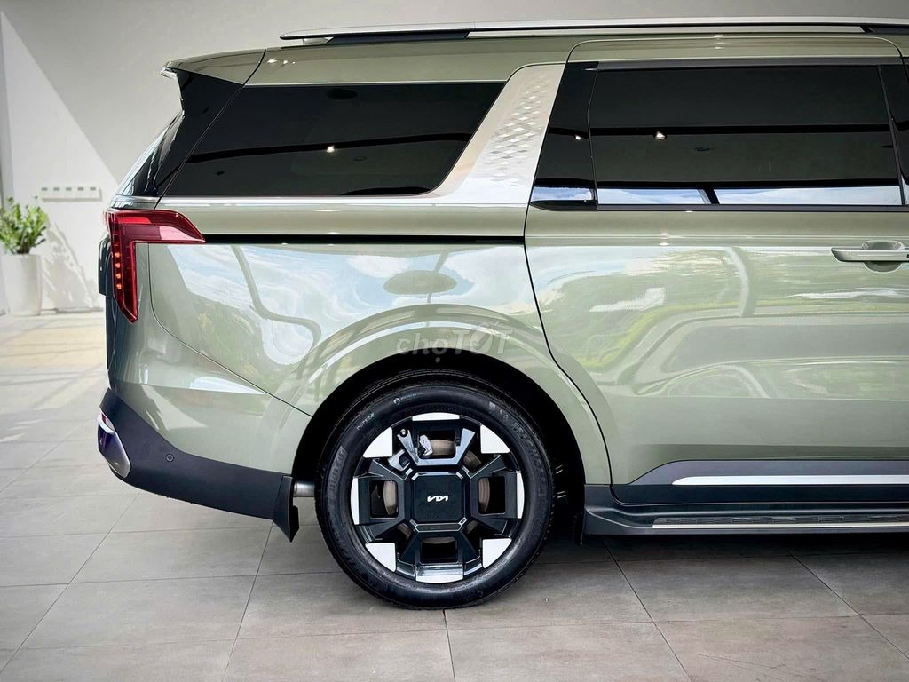 KIA CARNIVAL 2025 GIẢM 70TR GIAO NGAY