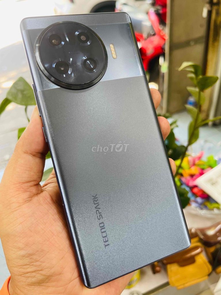 Tecno Spark20 Pro Plus 256GB zin chuẩn. Mua bán Điện thoại tại Quận Liên Chiểu Đà Nẵng được đăng bởi phượng hình 1