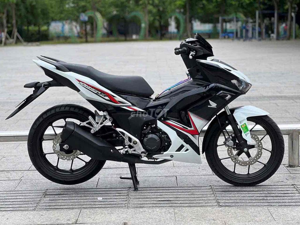 ❤️ WinnerX V4 Abs đời 2025 odo 4000 bstp 9chủ. Mua bán Xe máy tại Quận 11 Tp Hồ Chí Minh được đăng bởi Hưng Từ hình 4