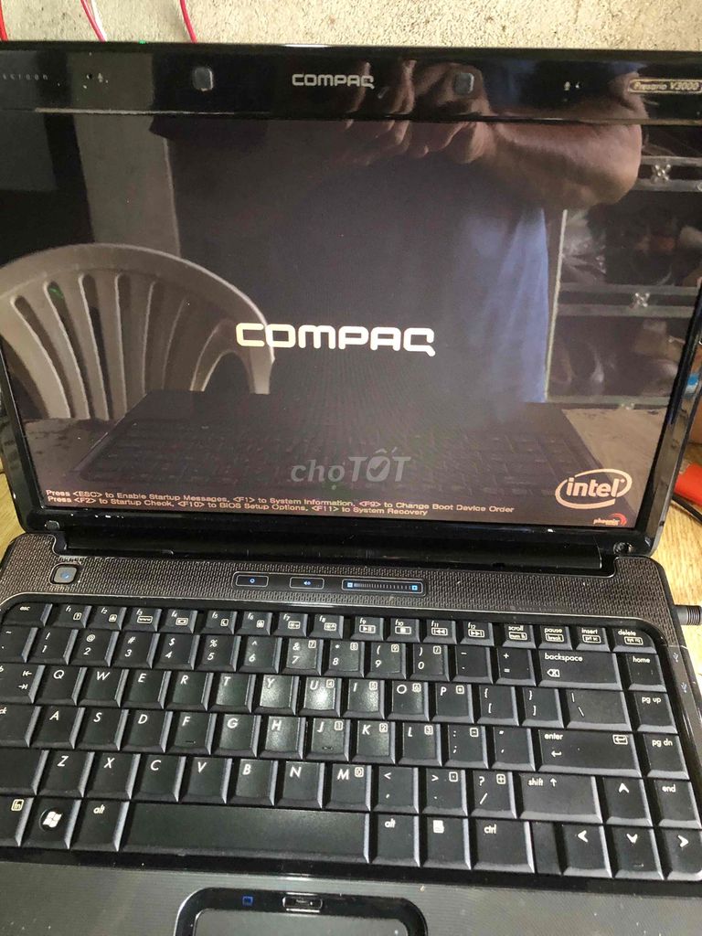 Compaq V2000 Intel Đen. Mua bán Laptop tại Thành phố Thủ Đức Tp Hồ Chí Minh được đăng bởi Lynguyen hình 1