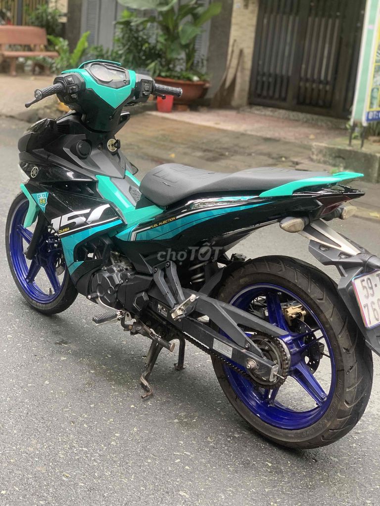 Yamaha Exciter 150 2015 Đen Xanh. Mua bán Xe máy tại Quận Tân Phú Tp Hồ Chí Minh được đăng bởi TÂN HƯƠNG hình 4