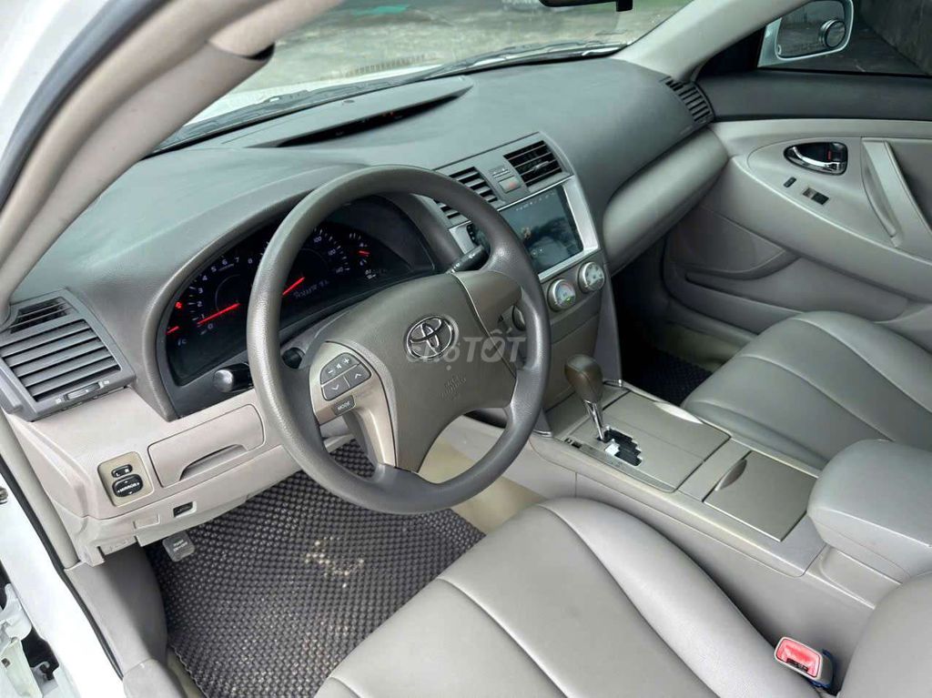 2011 LE 2.5 - 142000 km. Mua bán Ô tô tại Quận Cái Răng Cần Thơ được đăng bởi Nguyễn Phát  hình 10