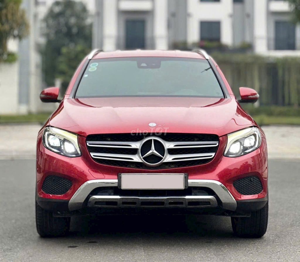 Bán xe GLC250 sx 2017 chạy hơn 6 vạn zin