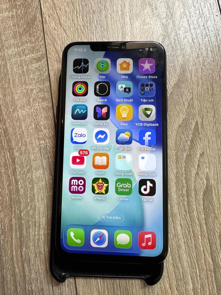Apple iPhone 11 Pro Max 64GB Xám Lỗi Face ID. Mua bán Điện thoại tại Quận Tân Bình Tp Hồ Chí Minh được đăng bởi Lyvan hình 1