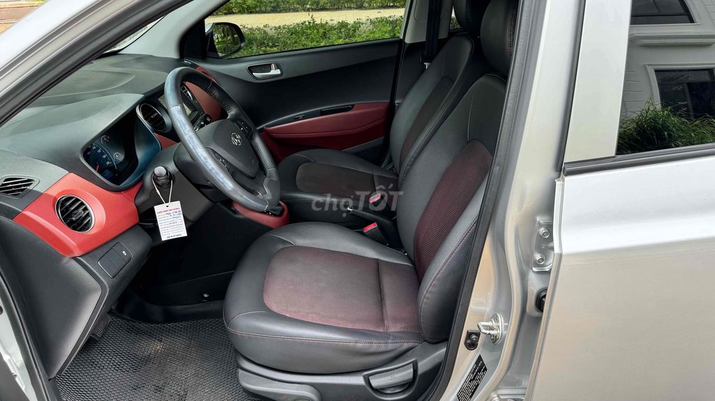 Hyundai Grand i10 2019 Grand 1.2 AT - 9400 km. Mua bán Ô tô tại Thành phố Buôn Ma Thuột Đắk Lắk được đăng bởi đạt lê hình 12