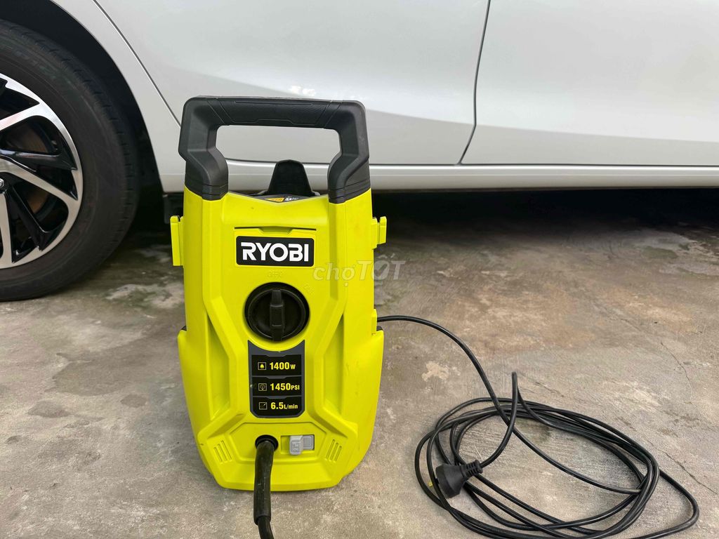 máy rửa xe Ryobi nhỏ gọn 1450PSI