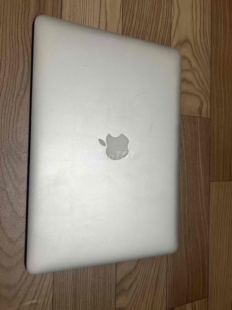 Apple MacBook Air i5 8GB SSD Bạc. Mua bán Laptop tại Thành phố Thủ Đức Tp Hồ Chí Minh được đăng bởi Vo Phuong hình 1