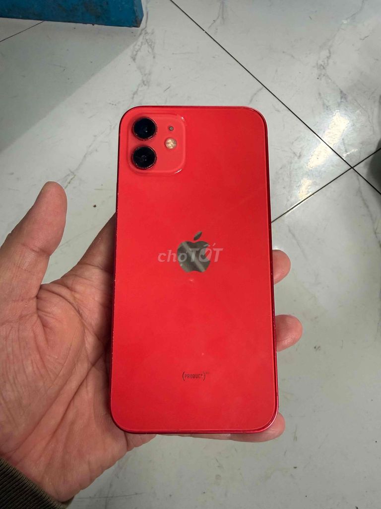 Dư dùng nên cần bán Iphone 12 đỏ. Mua bán Điện thoại tại Thành phố Biên Hòa Đồng Nai được đăng bởi Quân hình 1