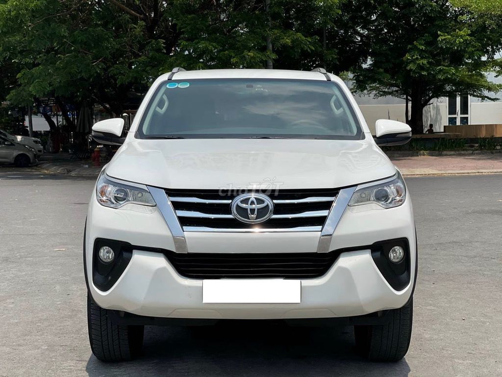 Toyota Fortuner 2019 2.4G 4x2 MT giá 709tr