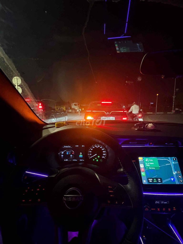 Nissan Kicks 2023 e-Power V - 37000 km. Mua bán Ô tô tại Huyện Gia Lâm Hà Nội được đăng bởi Phuc Frost hình 3