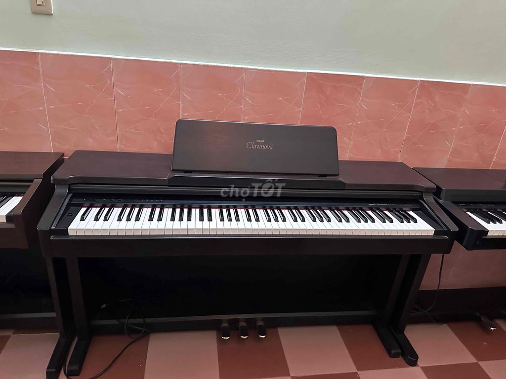 piano điện yamaha clp133