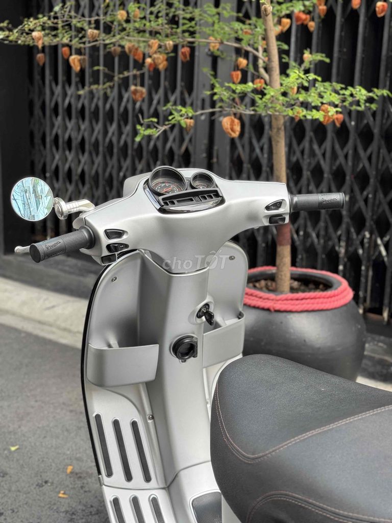 Vespa S 125 . 3vie . máy zin êm . chính chủ. Mua bán Xe máy tại Quận Phú Nhuận Tp Hồ Chí Minh được đăng bởi  vespa Nam Phương hcm  hình 3