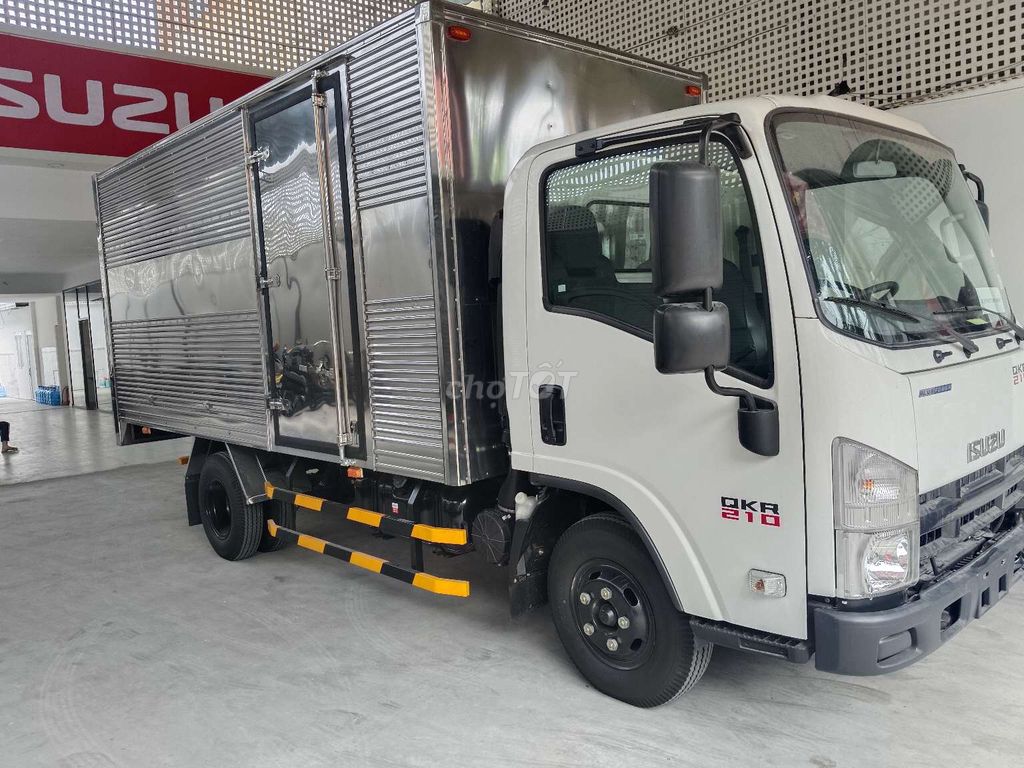 Isuzu QKR 210 tải 1 tấn 9