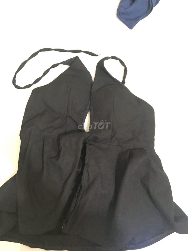 Áo nữ màu Đen size S. Mua bán Quần áo tại Huyện Nhơn Trạch Đồng Nai được đăng bởi Linh Thuy hình 1