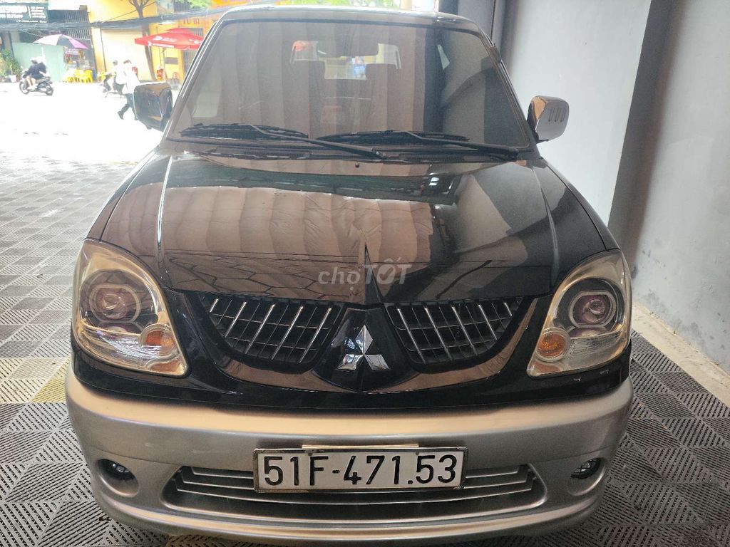 Mitsubishi Adventure 2004 photo 5