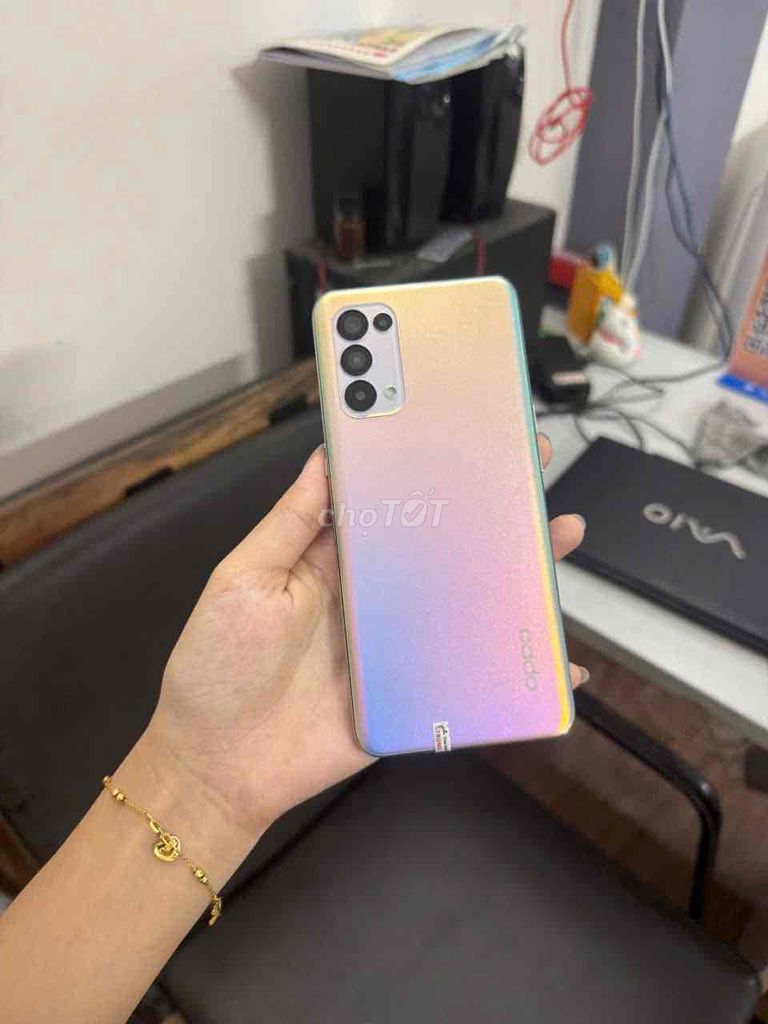 reno5,r8/128,mất vân,sim ok,sạc nhanh,. Mua bán Điện thoại tại Thành phố Thủ Dầu Một Bình Dương được đăng bởi Phước Mobile hình 1