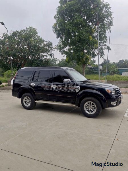 Ford Everest 2.5L 4x2 MT 2009 — 165 млн