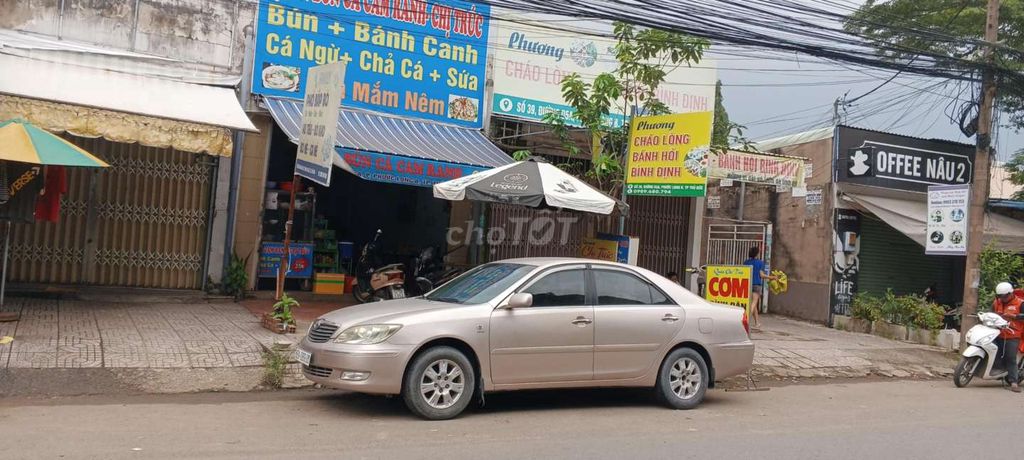 Toyota Camry hồng phấn 240000 km. Mua bán Ô tô tại Thành phố Thủ Đức Tp Hồ Chí Minh được đăng bởi sơn hình 3