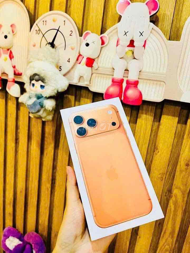 Iphone 17 pro max 256 new seal chính hãng VNa. Mua bán Điện thoại tại Quận Sơn Trà Đà Nẵng được đăng bởi hiếu hình 1