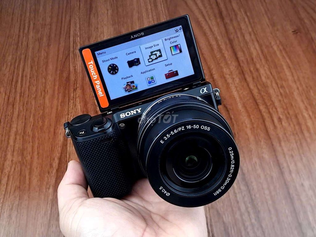Máy ảnh Sony NEX 5R + Lens Kit. Mua bán Máy ảnh, Máy quay tại Quận Tân Bình Tp Hồ Chí Minh được đăng bởi Phan Nguyen hình 1