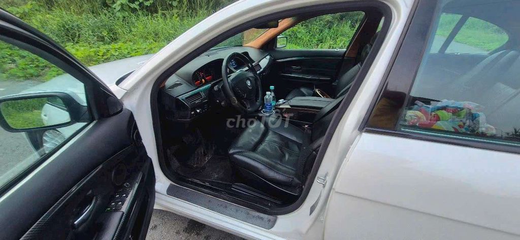 BMW 735i. 2005 - 1567 km. Mua bán Ô tô tại Quận 1 Tp Hồ Chí Minh được đăng bởi Khoi Le hình 6