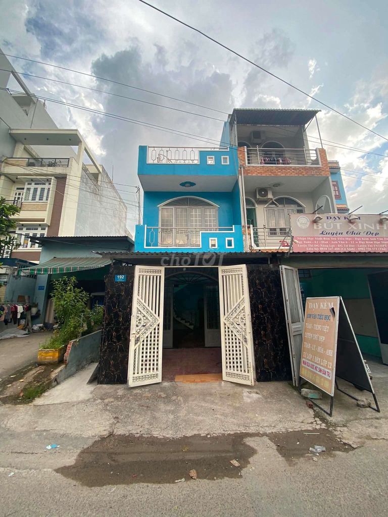 Cho thuê nhà mặt tiền lầu + ST 4.2 x 16