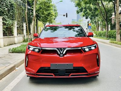 VinFast VF9 Plus Đỏ Mới 100%. Mua bán Ô tô tại Thành phố Thủ Đức Tp Hồ Chí Minh được đăng bởi MAI TRUNG HIẾU