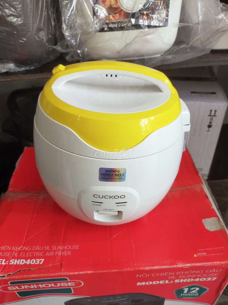 Nồi cơm điện Cuckoo CR-0671 1.08 lít. Mua bán Bếp, lò, đồ điện nhà bếp tại Quận Cẩm Lệ Đà Nẵng được đăng bởi Bùi Văn Thái  hình 1