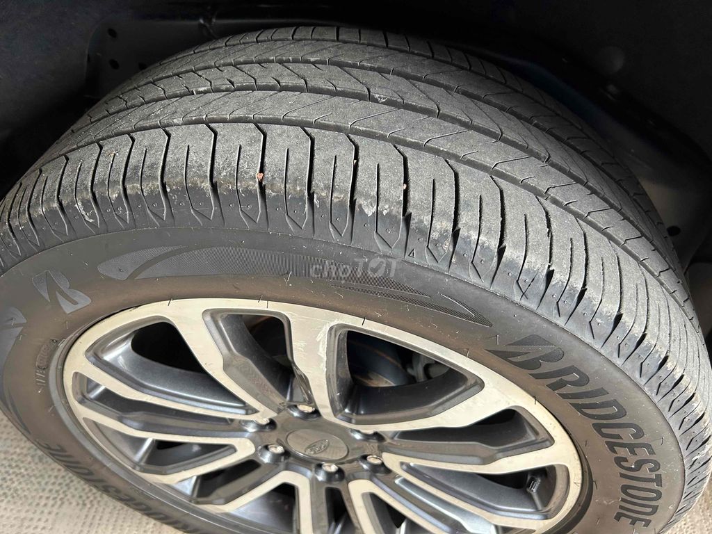 Ford Everest 2020 Titanium 2.0L AT 4WD - 87000 km. Mua bán Ô tô tại Quận Phú Nhuận Tp Hồ Chí Minh được đăng bởi Dũng sale ô tô hình 8