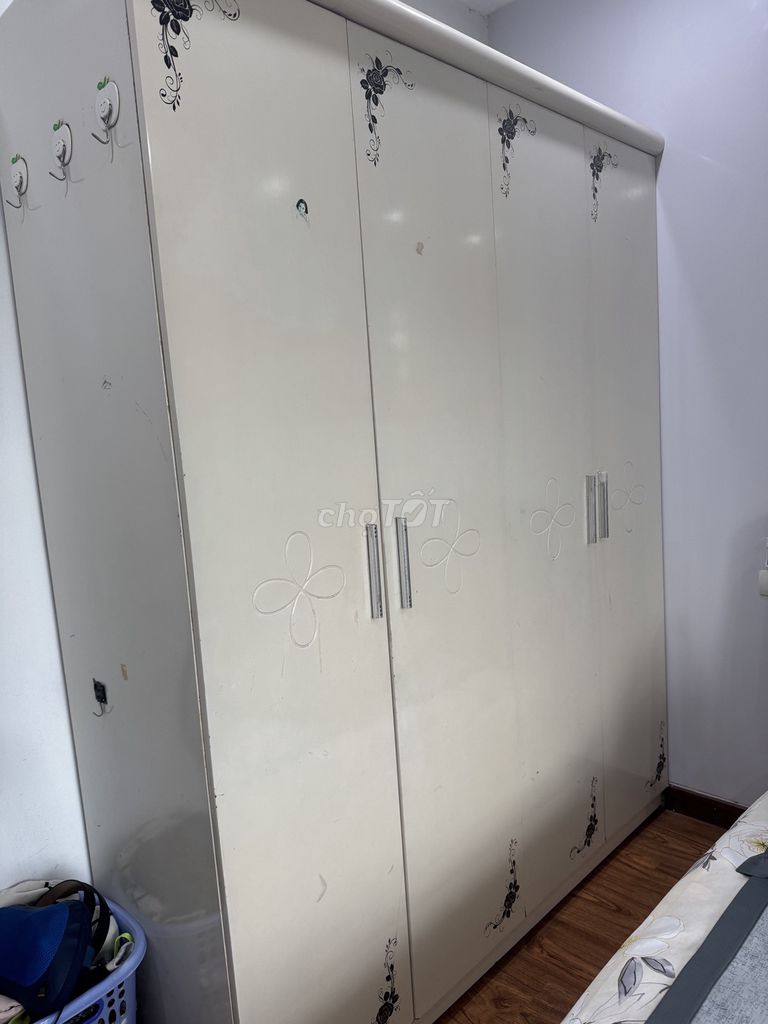 Bộ giường tủ bàn phấn Gỗ Trắng kem cũ. Mua bán Giường, chăn ga gối nệm tại Quận Bắc Từ Liêm Hà Nội được đăng bởi Minh Pham thi hình 1
