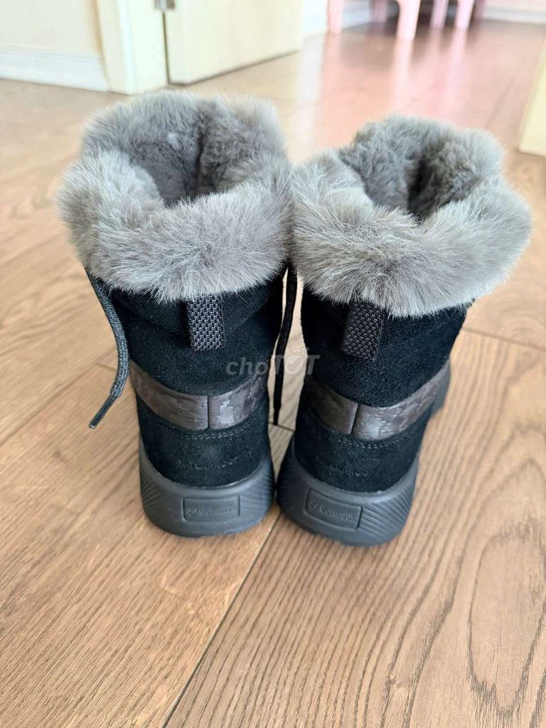 Boot Columbia Women's Slopeside™ Peak Luxe Boot. Mua bán Giày dép tại Quận Hai Bà Trưng Hà Nội được đăng bởi huy vu hình 3