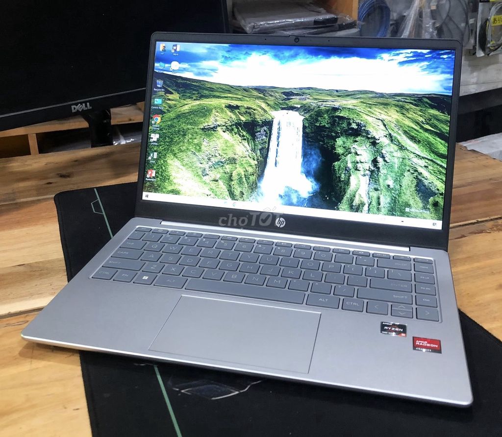 HP Laptop 14 Ryzen 5 7520U/8GB/512GB Full HD. Mua bán Laptop tại Thành phố Thủ Đức Tp Hồ Chí Minh được đăng bởi NamPhong Computer hình 1