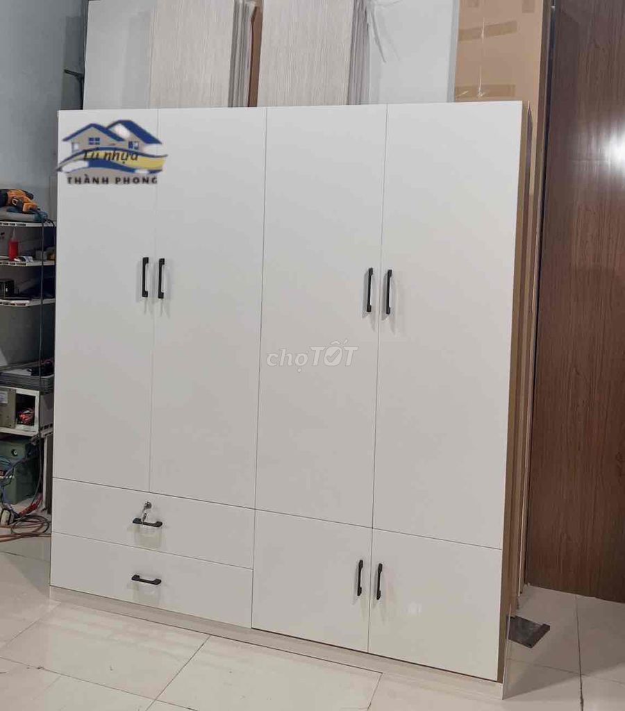 Tủ quần áo// Tủ quần áo 4 cánh. Mua bán Tủ, kệ gia đình tại Thành phố Thủ Đức Tp Hồ Chí Minh được đăng bởi Ngọc Lan hình 1