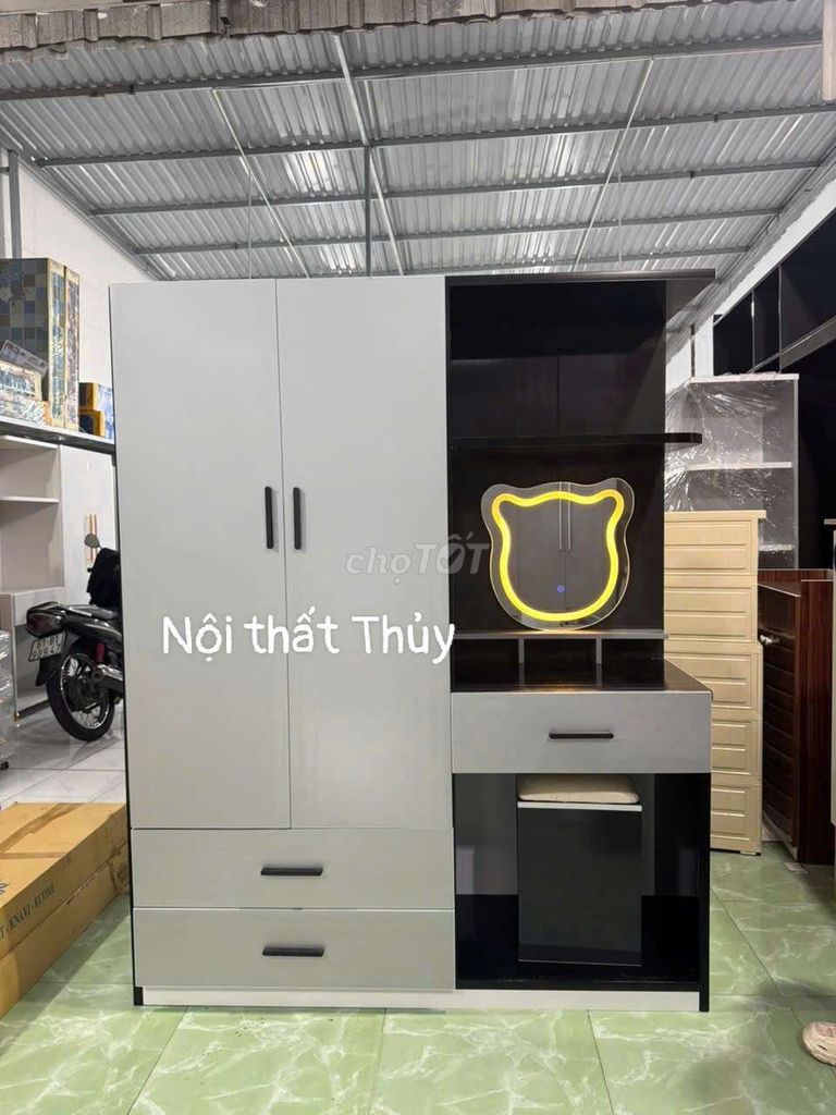 Tủ quần áo liền bàn trang điểm. Mua bán Tủ, kệ gia đình tại Quận Tân Phú Tp Hồ Chí Minh được đăng bởi Phương thủy hình 1
