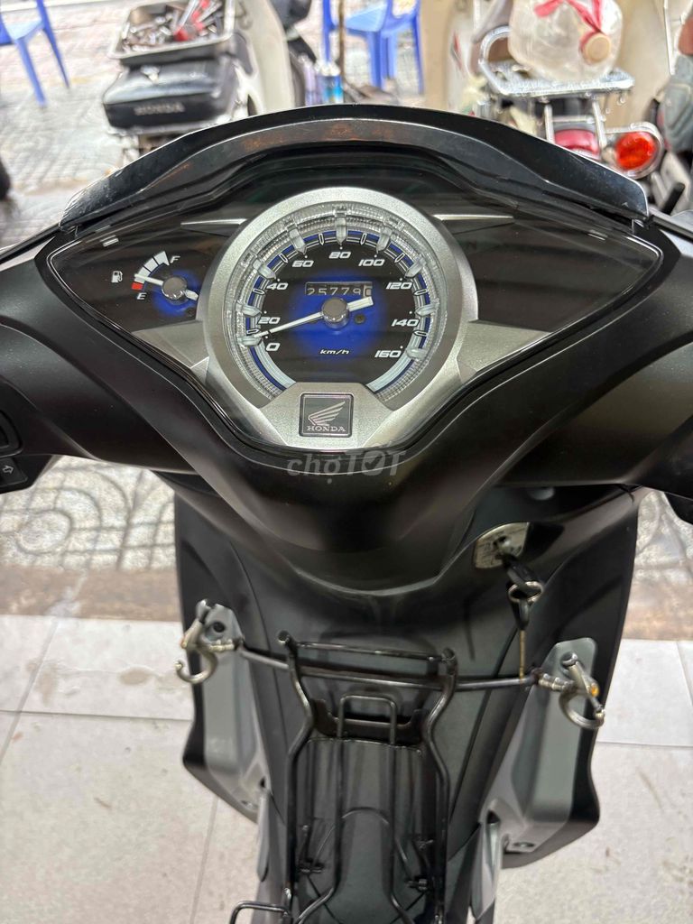 Honda Future 2019 чёрный, полуавтомат