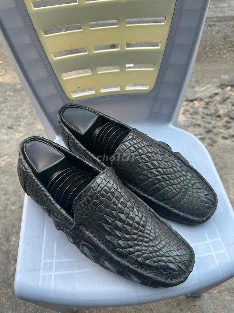 Giày lười Lacoste , size 41, màu đen. Mua bán Giày dép tại Quận 7 Tp Hồ Chí Minh được đăng bởi Nguyên hình 1