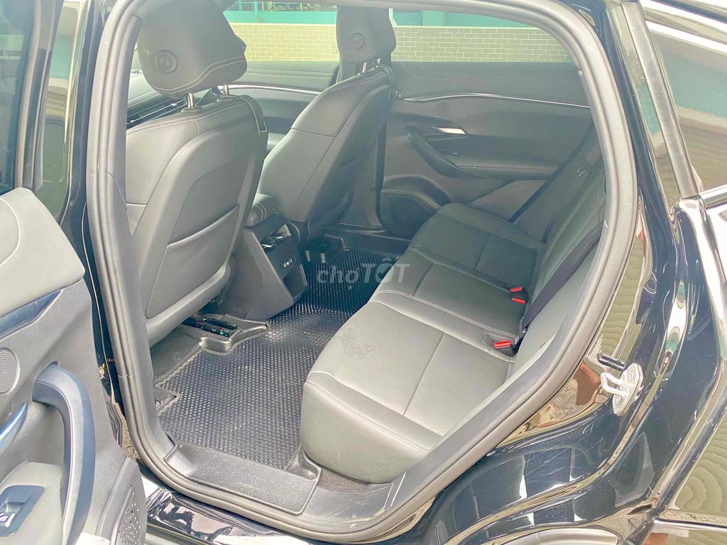 VinFast VF7Plus 2 Cầu Full-Options 2024 - 34567 km. Mua bán Ô tô tại Quận Gò Vấp Tp Hồ Chí Minh được đăng bởi TeddyTK (Invisible Man) hình 10