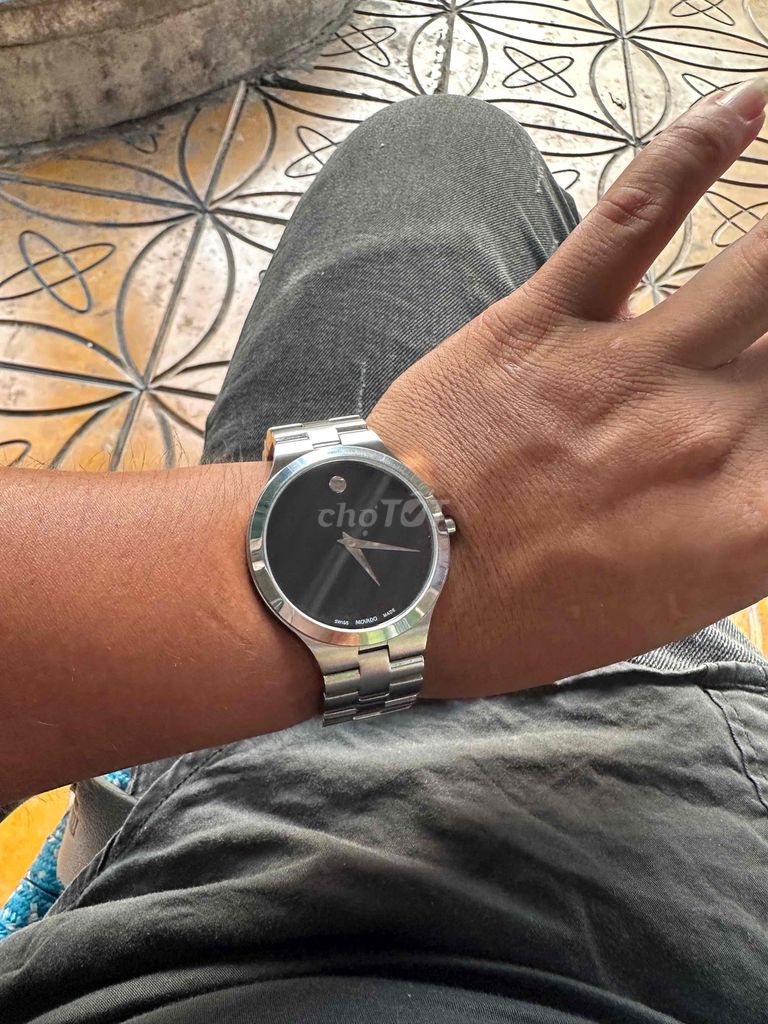 Đồng hồ Movado Nam Kim loại Bạc. Mua bán Đồng hồ tại Huyện Phong Điền Cần Thơ được đăng bởi BuBerRy hình 1
