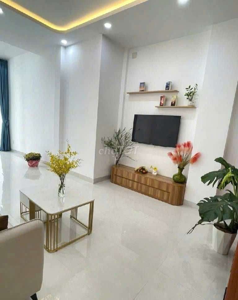 9.3TỶ MTKD QL13 MỞRỘNG ÔTÔ 2CHIỀU 3TẦNG VIP SÔNG ĐÀ DÒNG TIỀN