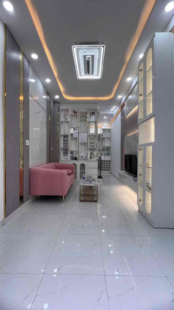 Аренда · 4 комн. · 39 м² · Huyện Nhà Bè, ул. Đường Huỳnh Tấn Phát