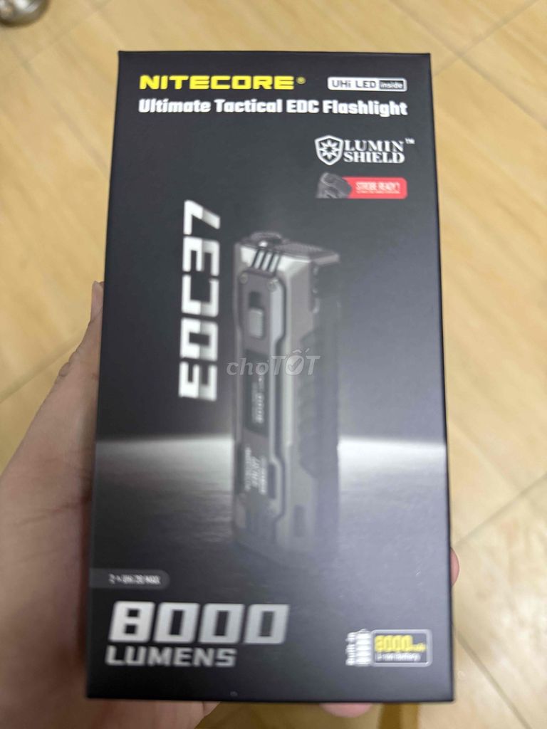 Đèn pin Nitecore EDC37 mới full box. Mua bán Đèn tại Quận Tây Hồ Hà Nội được đăng bởi Việt hình 1