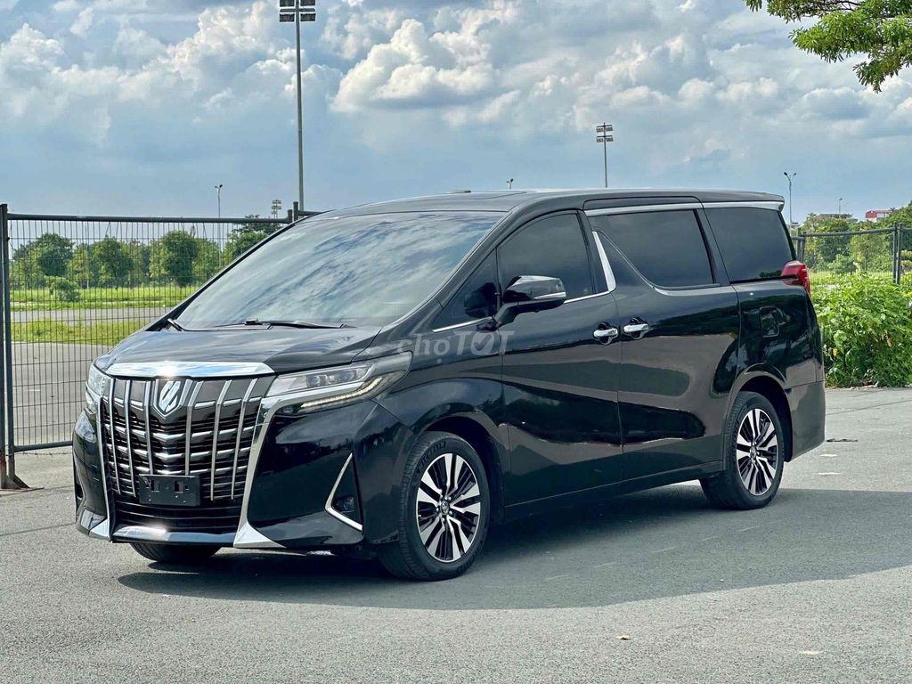 Toyota Alphard 3.5V6 sx 2018 màu đen. Mua bán Ô tô tại Quận Cầu Giấy Hà Nội được đăng bởi Cao Quý hình 3