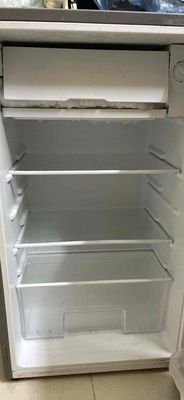 tủ lạnh electrolux màu bạc 100ml mới 70%. Mua bán Tủ lạnh tại Quận Đống Đa Hà Nội được đăng bởi Nguyễn Thị Hải