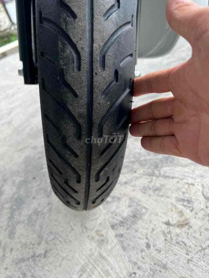 xe máy. Mua bán Xe máy tại Thành phố Cẩm Phả Quảng Ninh được đăng bởi Việt Thắng hình 9