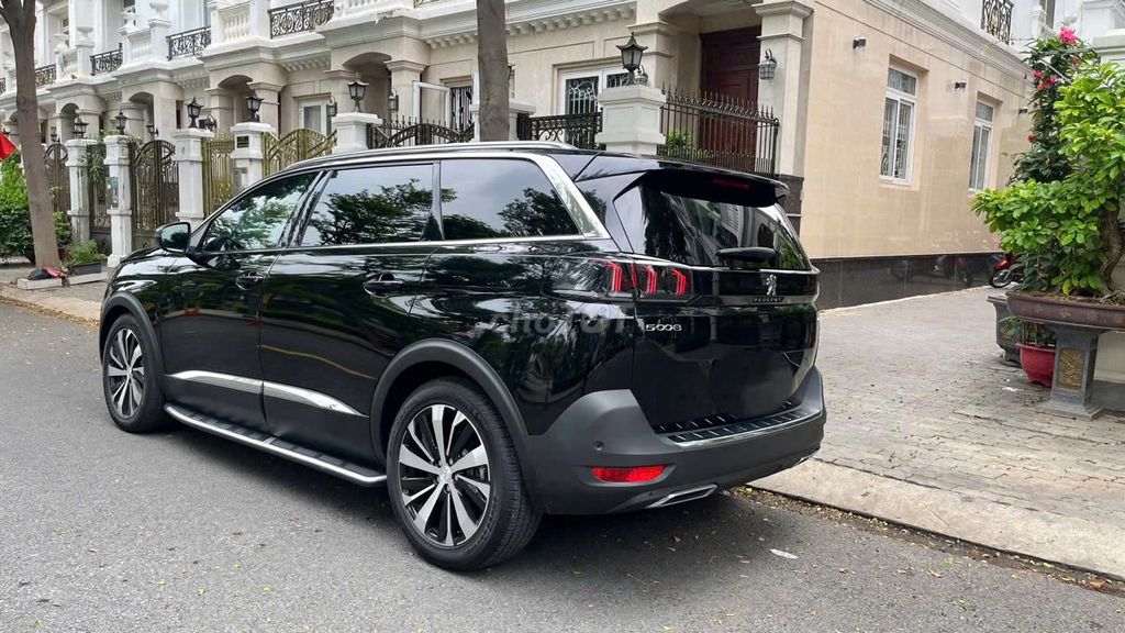 Peugeot 5008 2024 GT 1.6 AT siêu lướt 11000 km. Mua bán Ô tô tại Quận Gò Vấp Tp Hồ Chí Minh được đăng bởi NGUYỄN MINH VUA XE LƯỚT hình 2