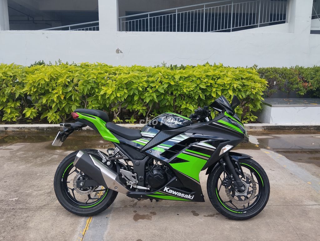 chính chủ cavet bán xe ninja 300 2017 BSTP. Mua bán Xe máy tại Quận Tân Bình Tp Hồ Chí Minh được đăng bởi Long hình 2